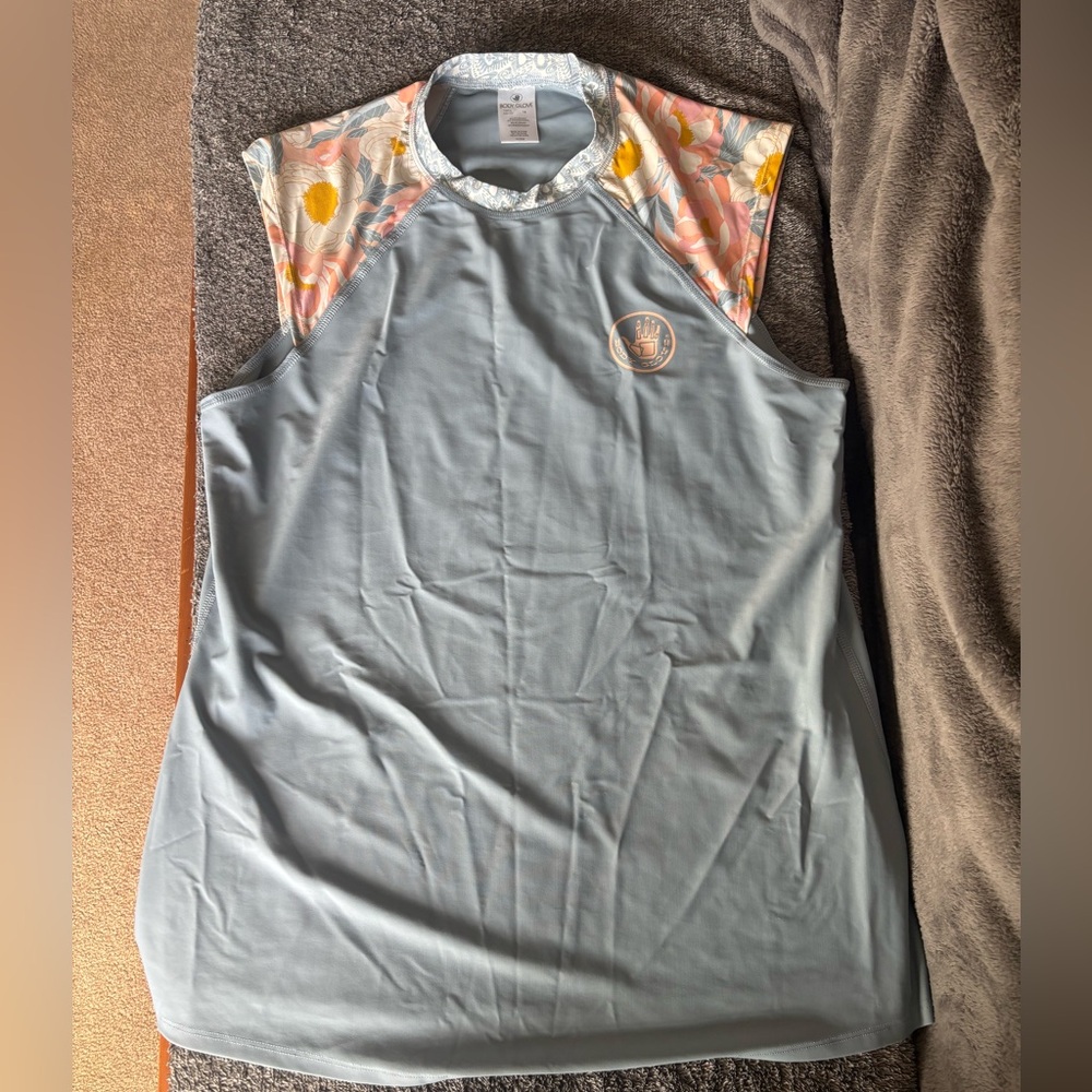 BODY GLOVE Exhale Rash Guard Womens 1xl UPF50 Cap Sleeve Blue Floral Swim Top